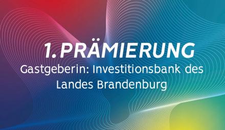 Bunter Hintergrund mit weißer Aufschrift zur 1. Prämierung in der ILB