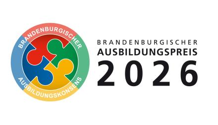 4 bunte Puzzlestücke als Kreis mit dem Namen des Preises