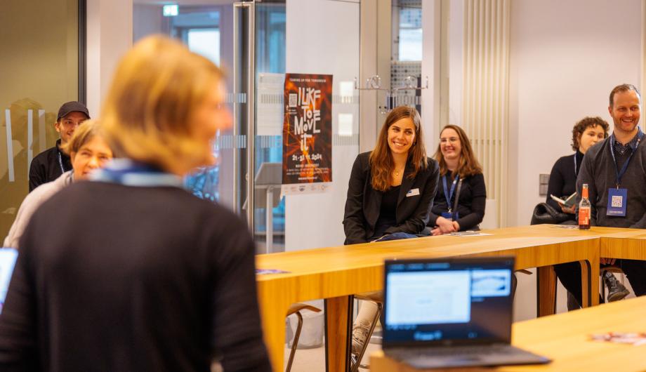Ulrike Wohlert beim Vortrag "Startup Unit - innovative Gründungen"