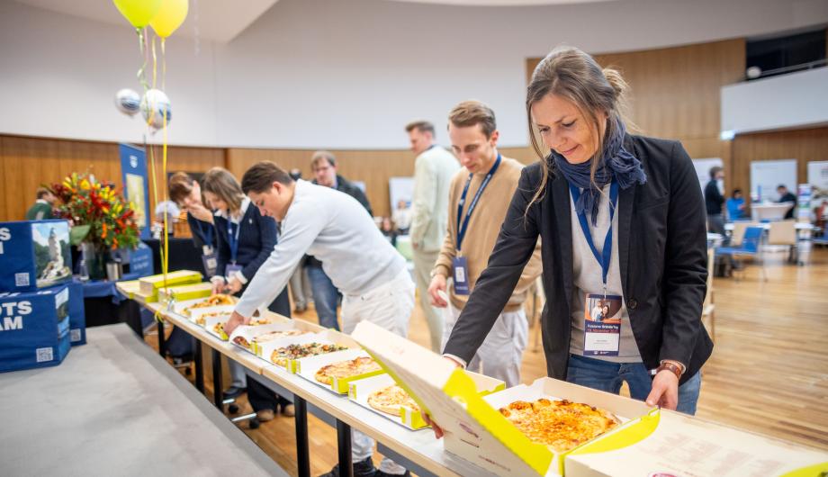 Get-together mit Pizza beim Potsdamer GründerTag 2025