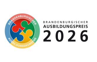 4 bunte Puzzlestücke als Kreis mit dem Namen des Preises