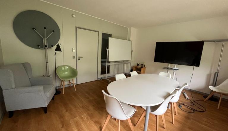 Community-Room